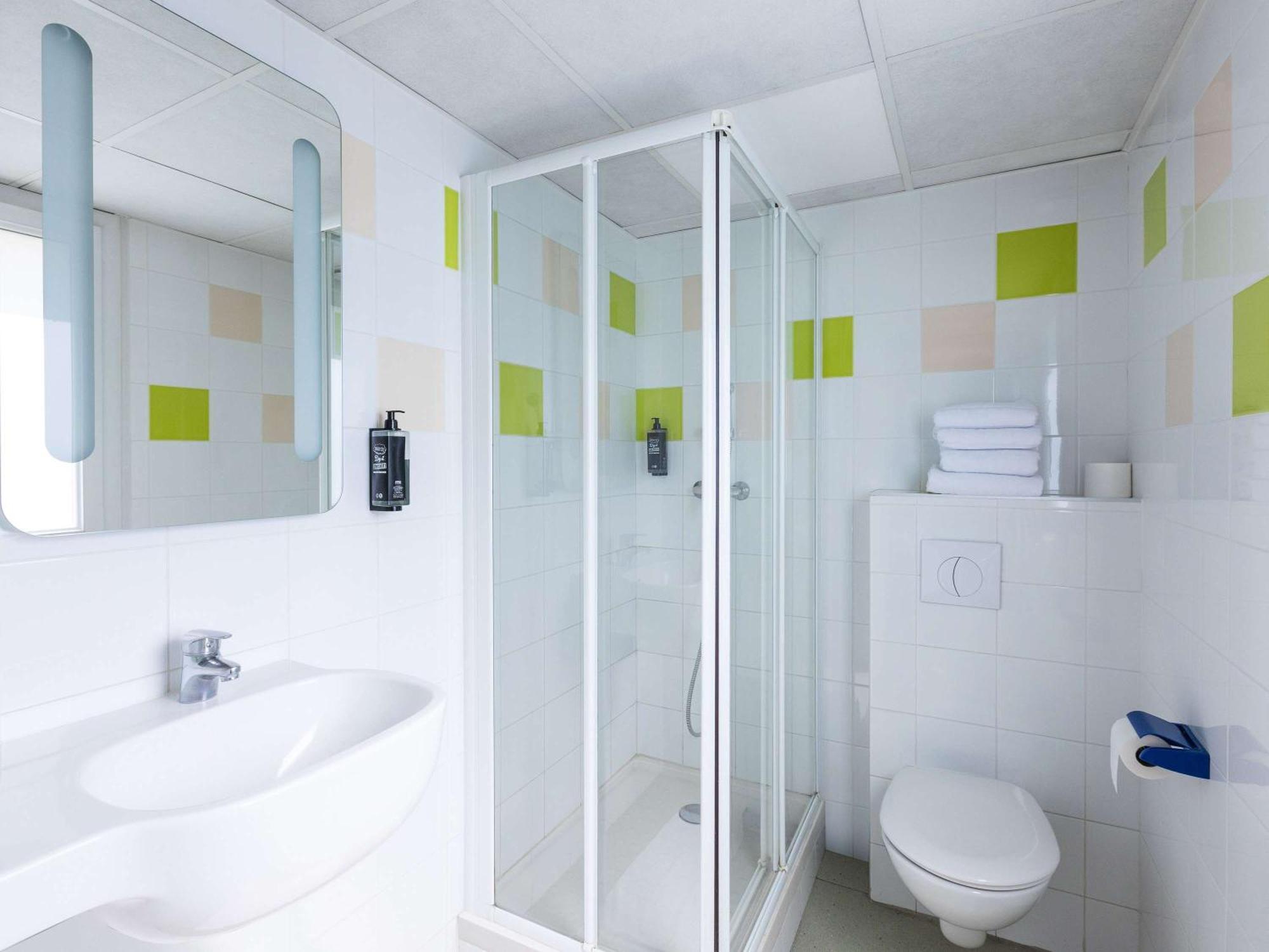 Ibis Budget Centre 2*